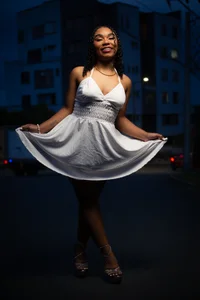SkylerBloomm sensual dress зображення 3