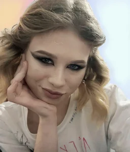 Public od Ivy_Allen  5 snímek