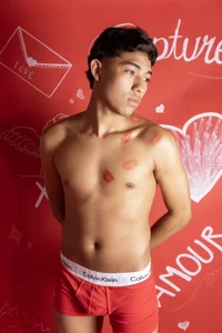 ❤️‍🔥 Kisses Marked in Red 💋 de AustinTowers Foto 4