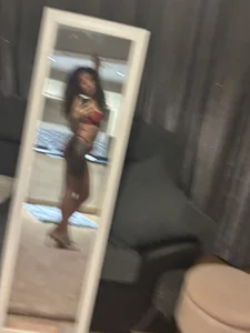 caramelandCurls Fui Pic