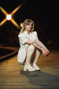 KaylaDonar Public Immagine  2