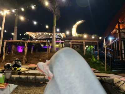 Violetta_0 En un mirador de medellin Pic 3