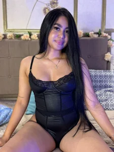 Chloe_moon1 Public Immagine  5