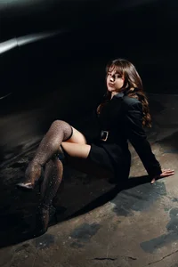 Sofia_Hugs Public Pic 6