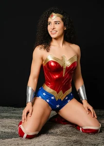 sky_love12 Wonder Woman Foto