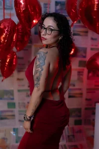 sarah_sluty Happy valentine day🌹 Pic