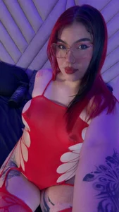 This smile hides trouble 😏 od EmmaSwift_  snímek