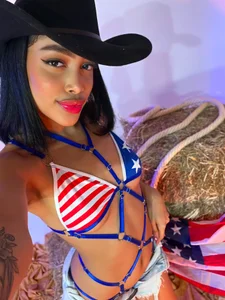 HAPPY 4TH OF JULY!! 🎇 od DanielaMorgans  2 snímek