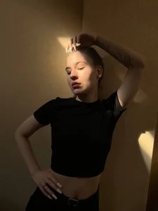 Lovely-Margo 𖤓˚࿔ Pic 4
