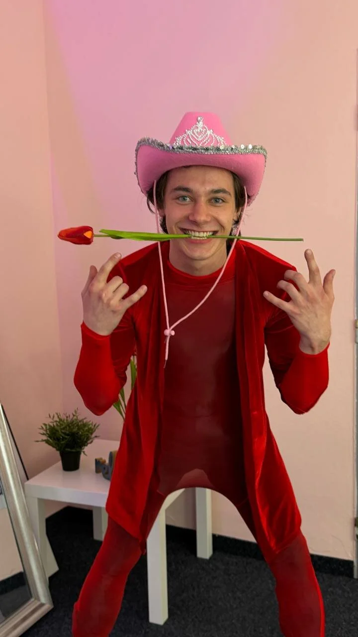 KevinStrike immagine di tendenza 6644