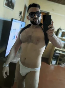 rudyranger New pics here  🤫😏 Foto 3