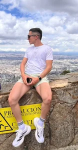 oliver_chaze_ Public Pic 2