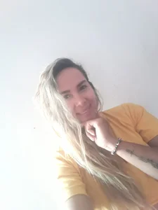 Briiiaa Public Gambar