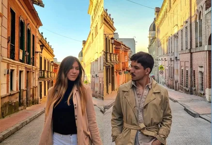 AmelieLaurent_ Public Pic