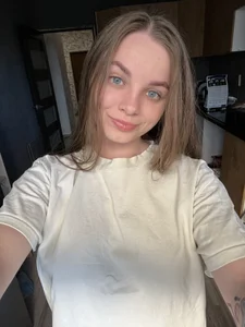 JuneMarsh's XXX Nude Photo 1