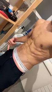 xlatin0 Public Εικόνα 2