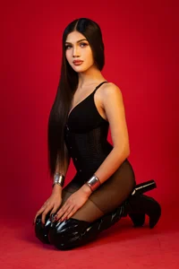 HoneyAfterDark_のGoddes Kendal 🥵👑の 5枚の写真