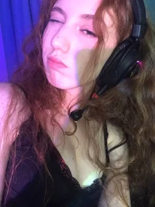 AliceCarrol kullanıcısının Public albümü -  4 fotoğraf