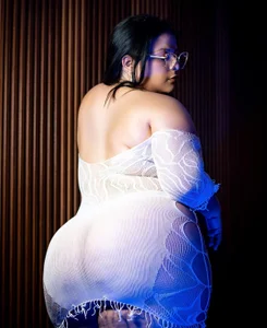 Alyn__miller elegant 圖片 4