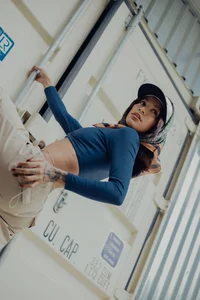 LunaRusoのSteel and Leather contrasts 💙の 5枚の写真