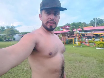 KalethBigDick Walking Day Pic 2