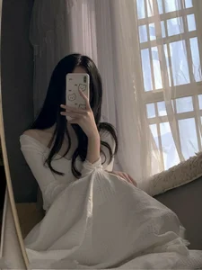 Lee_MiiのPublicの枚の写真