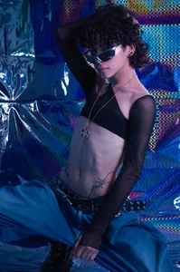 Cherry_boy_18 Come with me to a new world Foto 2