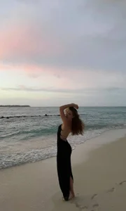 Mia_shy1 The sea the beach I Pic 3