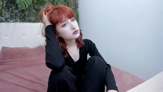 Zdjęcia ElizaNik_ I'm red now 0_0: 