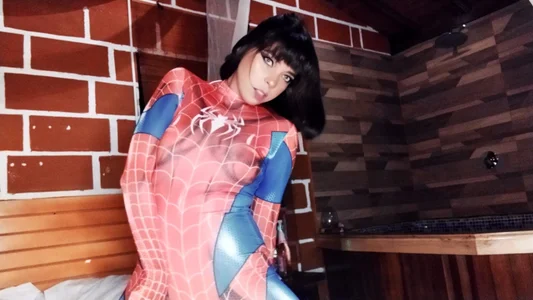 Hannahs_Napit SPIDER GIRL Pic 6