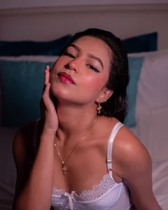 Laura-mayer your little angel 💟  8. fénykép