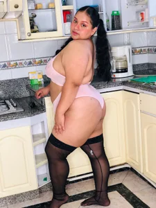 sexy_psychologist_ Kitchen Pic 3