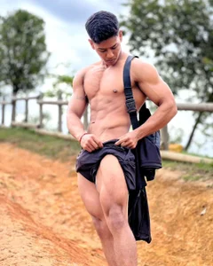 BradHadman Public Pic 3