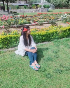 Anamika_Kapoor Public Pic 7