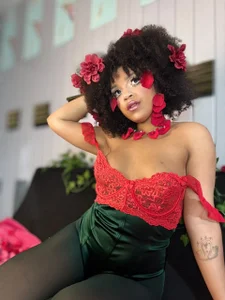 Serena_siren The Sweetest Rose in the Enchanted Garden Poză 4