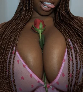 Naughty_JessieX Will you be my valentine ? 🥀💌 Foto