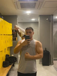 Public de Erick_Dowell  2 photos