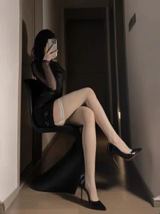 Public od YUEYUE-22  7 snímek