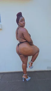 Juicy-luciey Ur girl next door Εικόνα 2