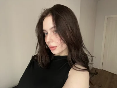 LovelyRachel__ Public  2টি ছবি