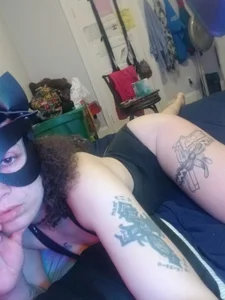 Sluttycatwomen Public Immagine  8