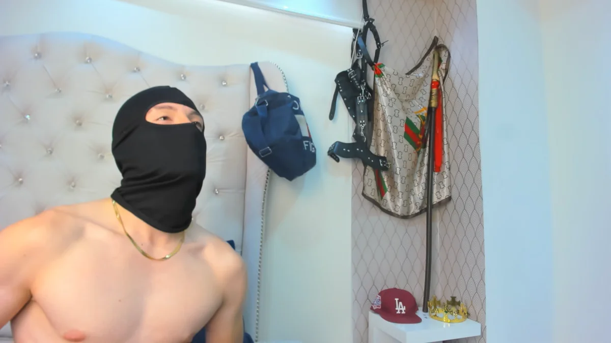HunterHeat_ Gambar Trending 7626