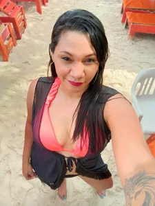 shara-24 Public Pic 9