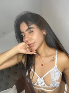 Public de ZoeCastro  9 Imagens