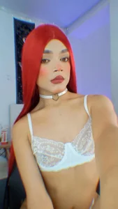 Brithanycullen red💖💖 Pic 2