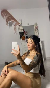 mia_adamsxx's XXX Nude Photo 2