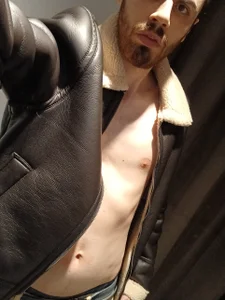 Zdjęcia Angelsordemons6 Approving clothes: 