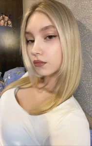 ChinBonnellのlet it be here...の 2枚の写真