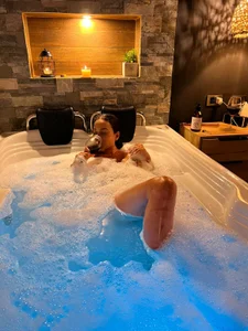 LiaObrienvibrate with me图片 2