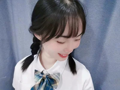 Hot-nini20Public图片 2